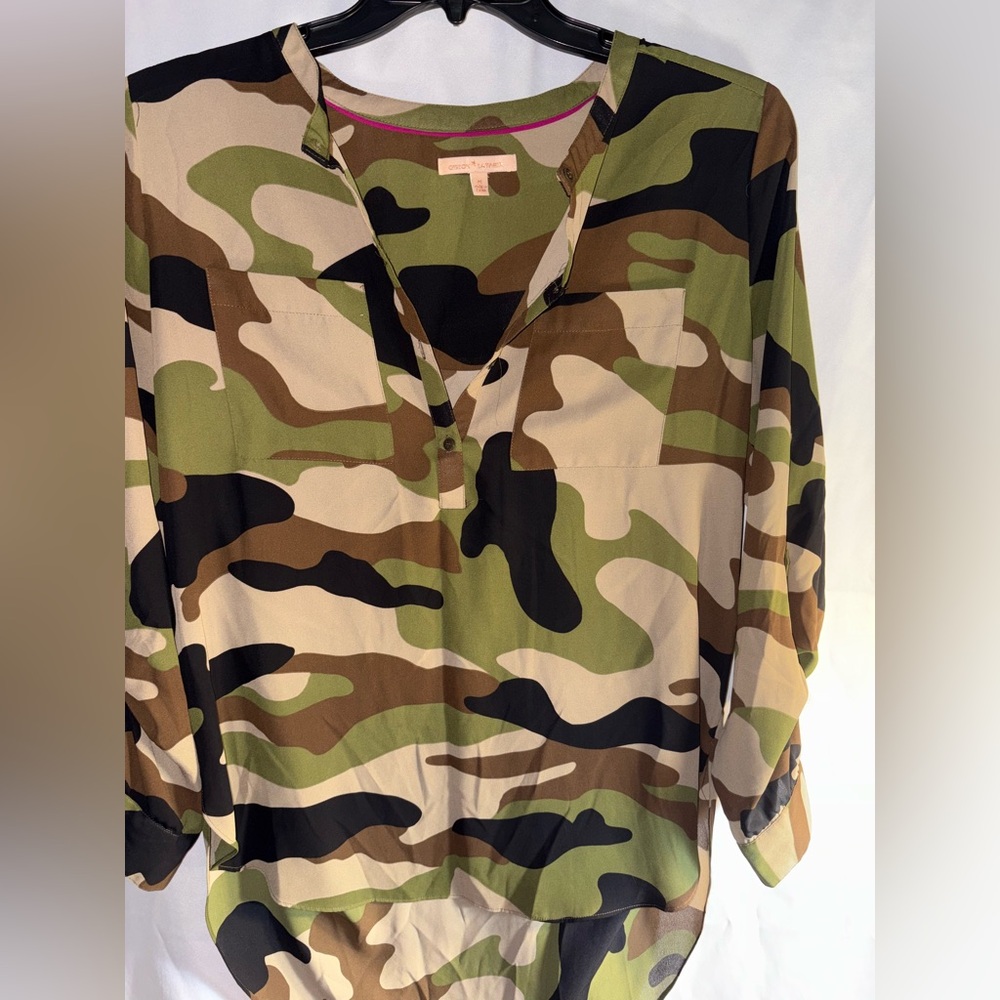 Gibson Latimer Camouflage Blouse in Green and Brown